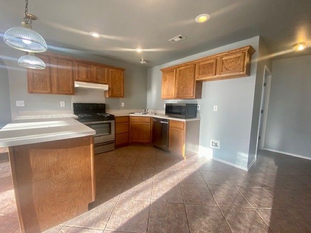 3225 Silverton Street, Springdale, AR 72764