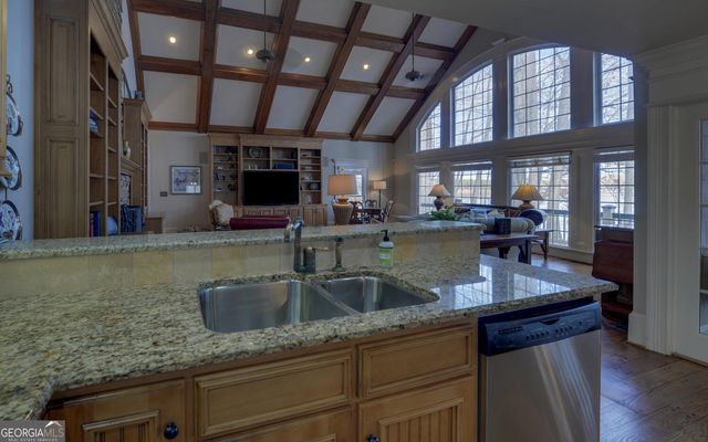 114 Blue Ridge Place, Lavonia, GA 30553