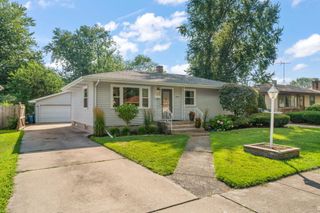 9027 Hess Drive, Highland, IN 46322