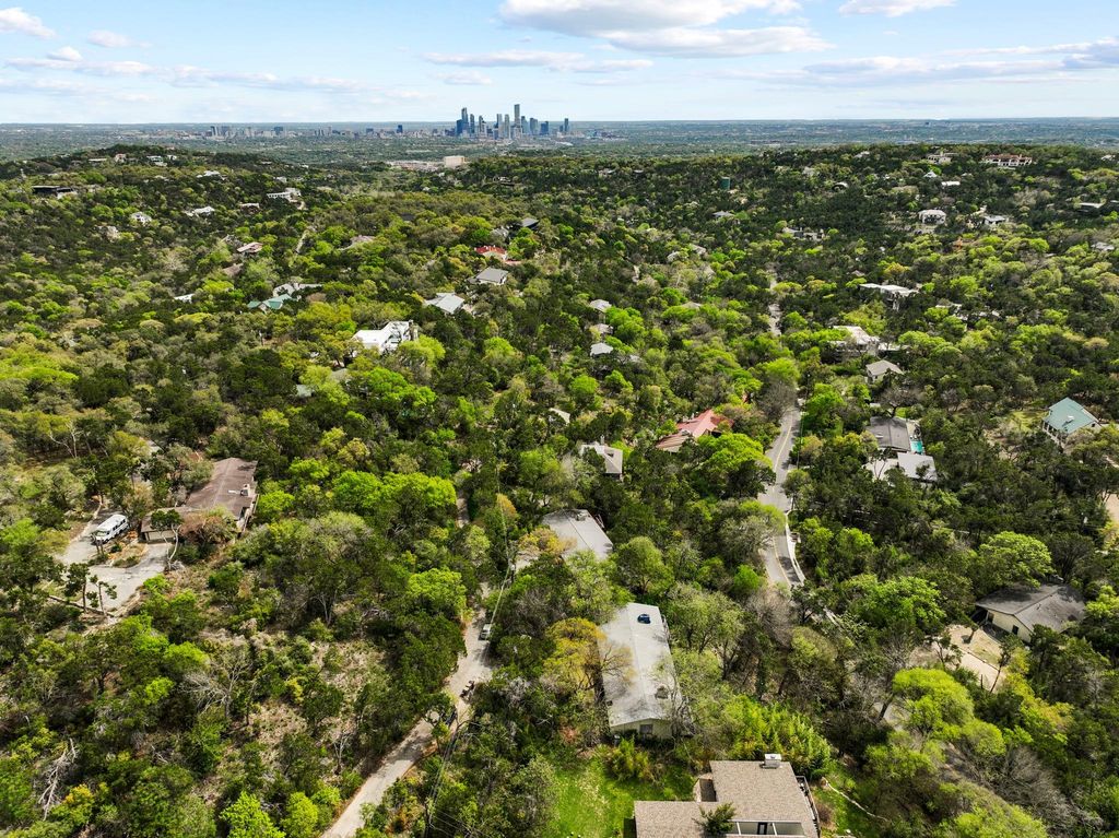 1204 Yaupon Valley RD A&B, West Lake Hills, TX 78746