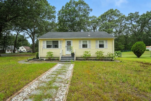 381 N Brook Rd, Springfield, MA 01119