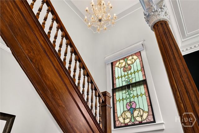 121 E 36th Street, Savannah, GA 31401