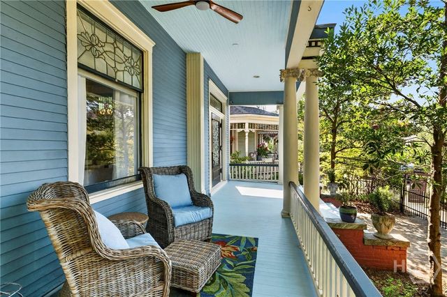 121 E 36th Street, Savannah, GA 31401