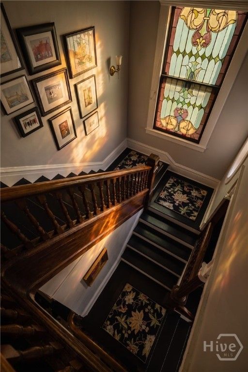 Image 34 of property listing at 121 E 36th Street, Savannah, GA 31401