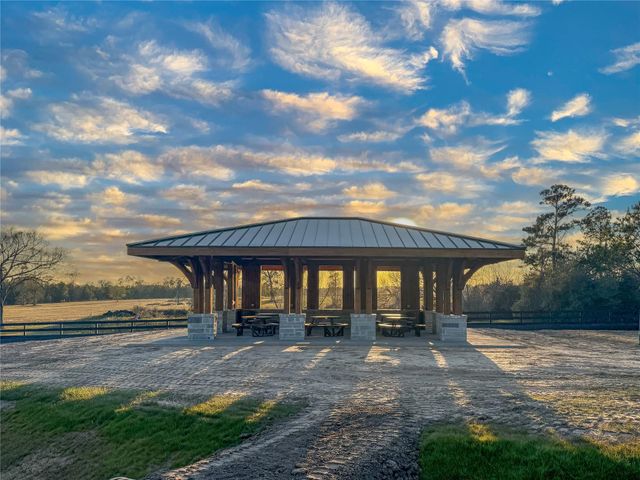 100 Remington Court, Coldspring, TX 77331