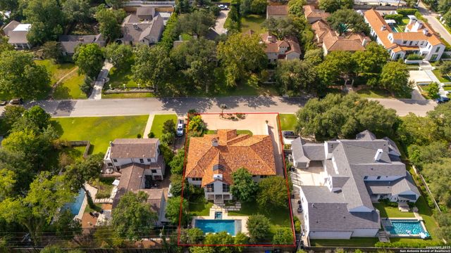 311 Elizabeth, Terrell Hills, TX 78209