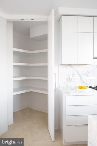 2500 VIRGINIA AVE NW #714-S, Washington, DC 20037