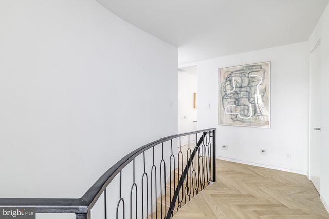 2500 VIRGINIA AVE NW #714-S, Washington, DC 20037