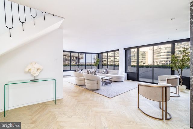 2500 VIRGINIA AVE NW #714-S, Washington, DC 20037