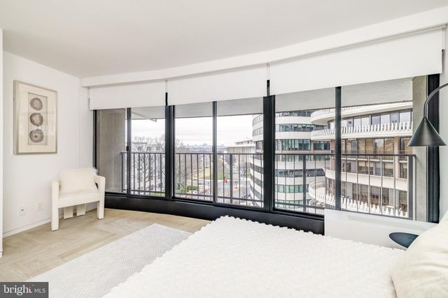 2500 VIRGINIA AVE NW #714-S, Washington, DC 20037