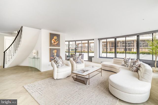 2500 VIRGINIA AVE NW #714-S, Washington, DC 20037