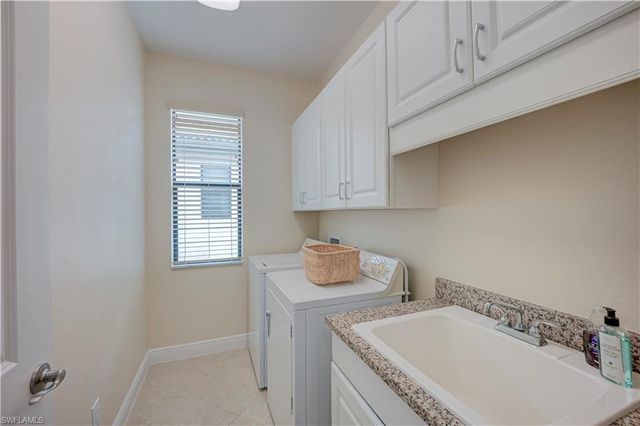 23231 Sanabria LOOP, Bonita Springs, FL 34135