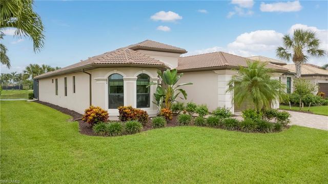 23231 Sanabria LOOP, Bonita Springs, FL 34135
