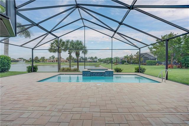 23231 Sanabria LOOP, Bonita Springs, FL 34135