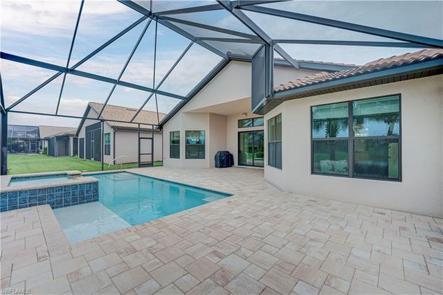 23231 Sanabria LOOP, Bonita Springs, FL 34135