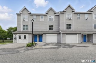 62 Chestnut St Extension 25, Danbury, CT 06810