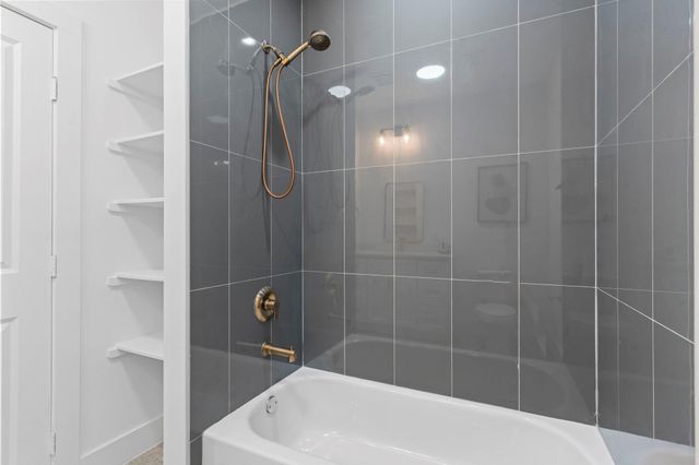 1517 Egypt Street, Houston, TX 77009