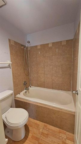 940 DOUGLAS AVENUE 212, Altamonte Springs, FL 32714