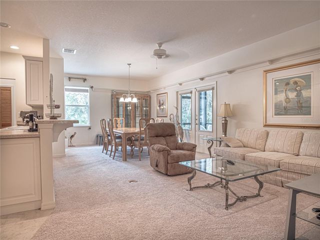 920 E LAKE DRIVE, Tarpon Springs, FL 34688