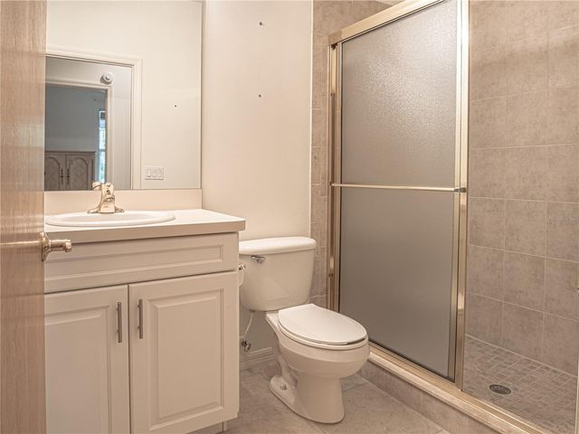 920 E LAKE DRIVE, Tarpon Springs, FL 34688