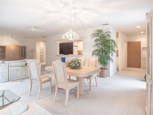 920 E LAKE DRIVE, Tarpon Springs, FL 34688