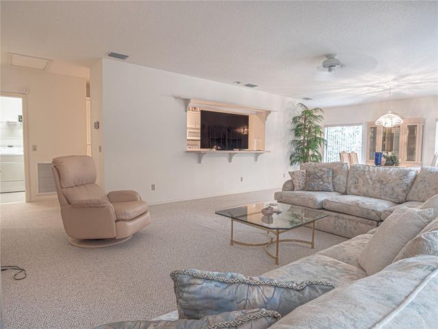 920 E LAKE DRIVE, Tarpon Springs, FL 34688