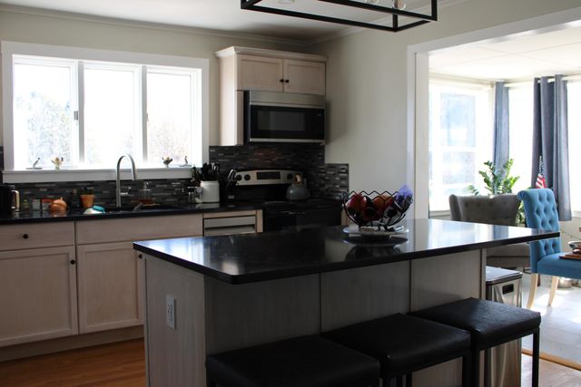 9 Harvard Street, Rutland City, VT 05701