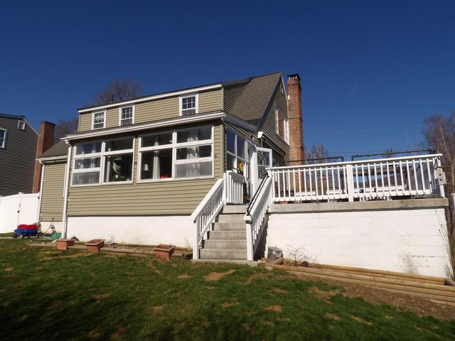 9 Harvard Street, Rutland City, VT 05701