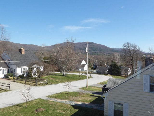 9 Harvard Street, Rutland City, VT 05701