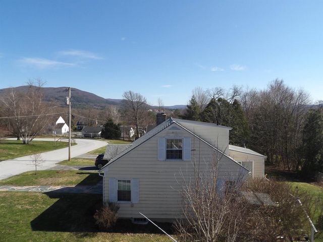 9 Harvard Street, Rutland City, VT 05701