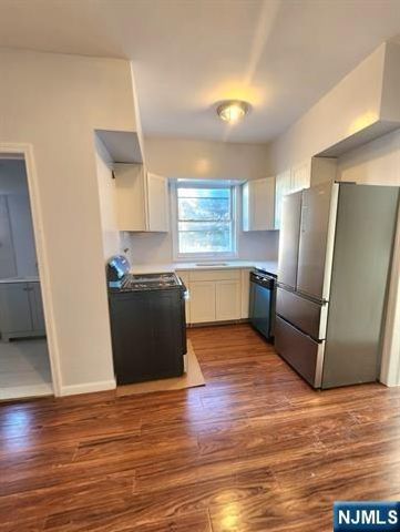 14 Cooper Street, Bayonne, NJ 07002