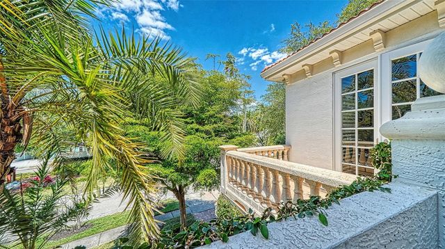1704 FORTUNA STREET, Sarasota, FL 34239