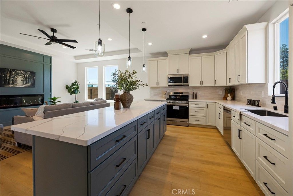 Image 17 of property listing at 613 Castle Drive, Paradise, CA 95969