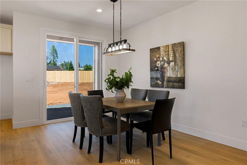 Image 20 of property listing at 613 Castle Drive, Paradise, CA 95969
