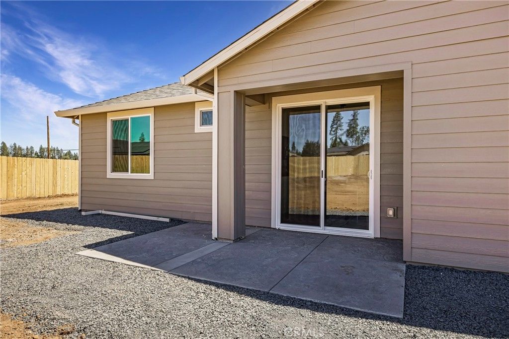 Image 33 of property listing at 613 Castle Drive, Paradise, CA 95969