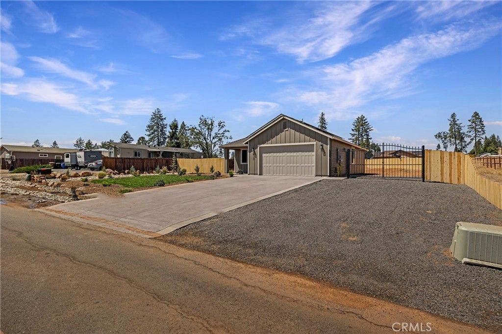 Image 4 of property listing at 613 Castle Drive, Paradise, CA 95969