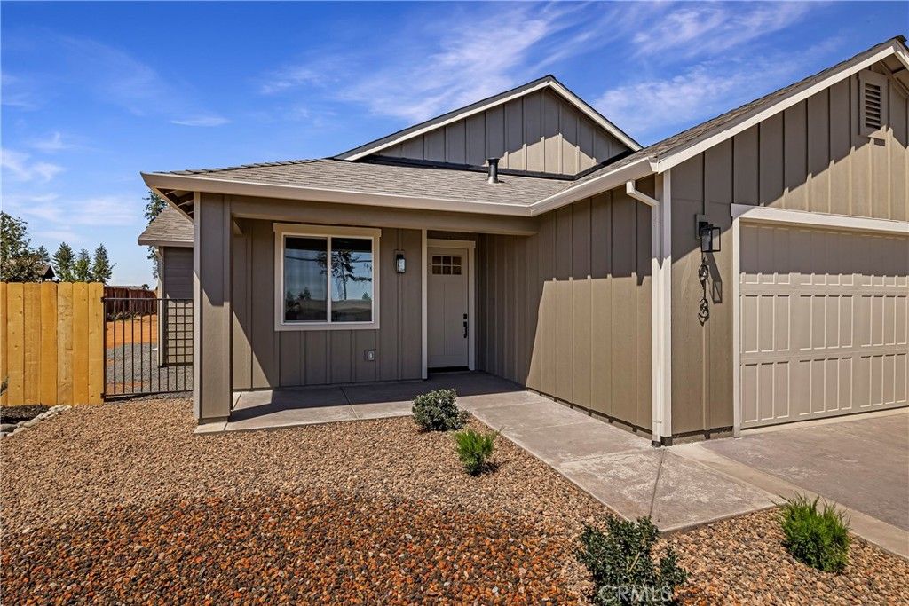 Image 7 of property listing at 613 Castle Drive, Paradise, CA 95969