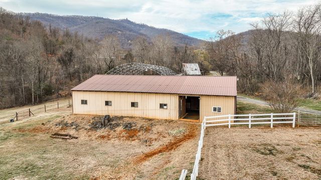 150 Terrapin Station Lane, Monroe, VA 24574