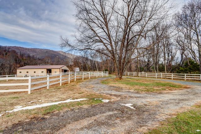 150 Terrapin Station Lane, Monroe, VA 24574