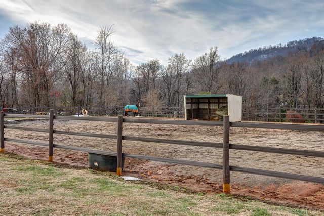 150 Terrapin Station Lane, Monroe, VA 24574