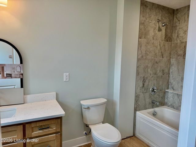 412 Woods Rd, Elizabethtown, KY 42701