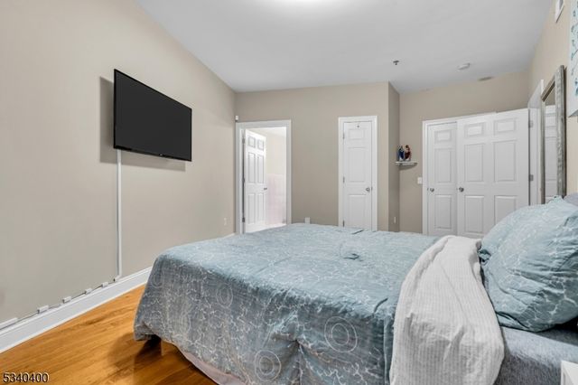 15 Tichenor Ln 204, Newark City, NJ 07114