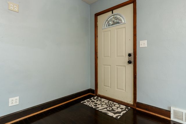 3524 N Main Street, Rockford, IL 61103