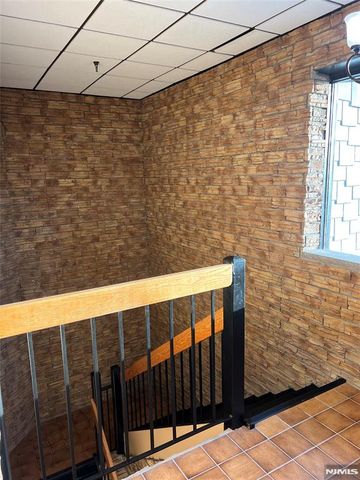 14 Broad 3, Norwood, NJ 07648