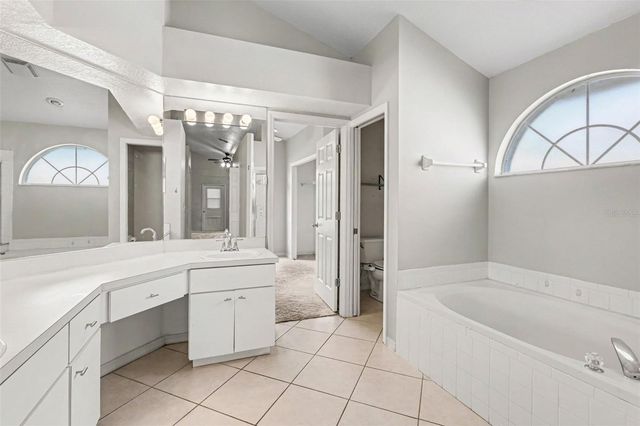 28809 WINDOVER ST, Wesley Chapel, FL 33545