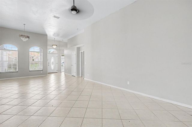 28809 WINDOVER ST, Wesley Chapel, FL 33545