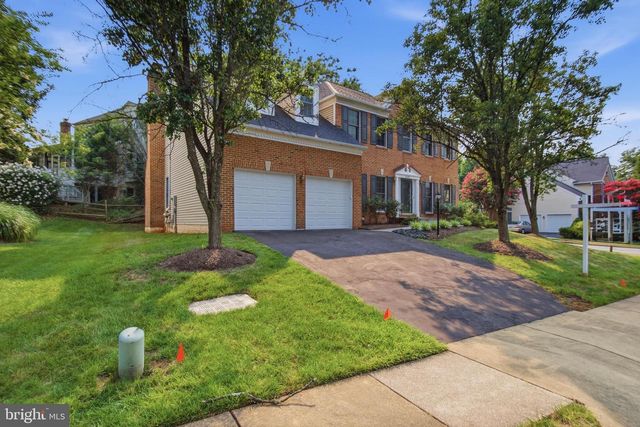 46405 ESTERBROOK CIR, Sterling, VA 20165