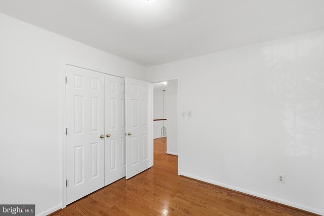 46405 ESTERBROOK CIR, Sterling, VA 20165