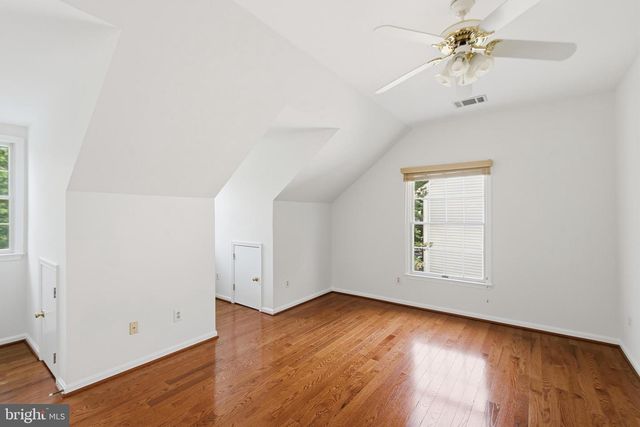 46405 ESTERBROOK CIR, Sterling, VA 20165