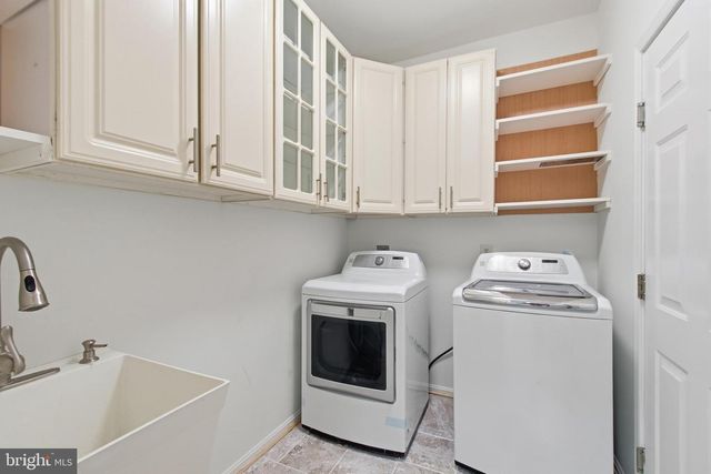 46405 ESTERBROOK CIR, Sterling, VA 20165